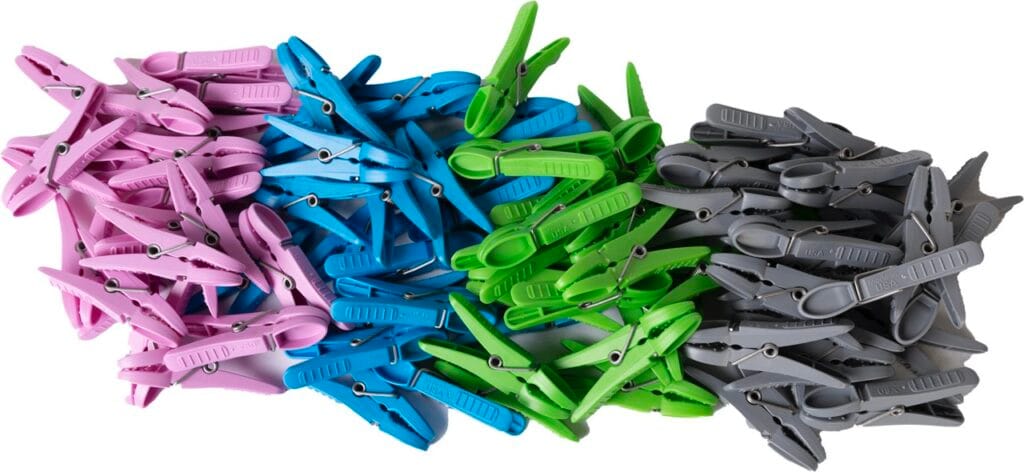 Poly Clothespins 2 Poly Clothespins - Image 2